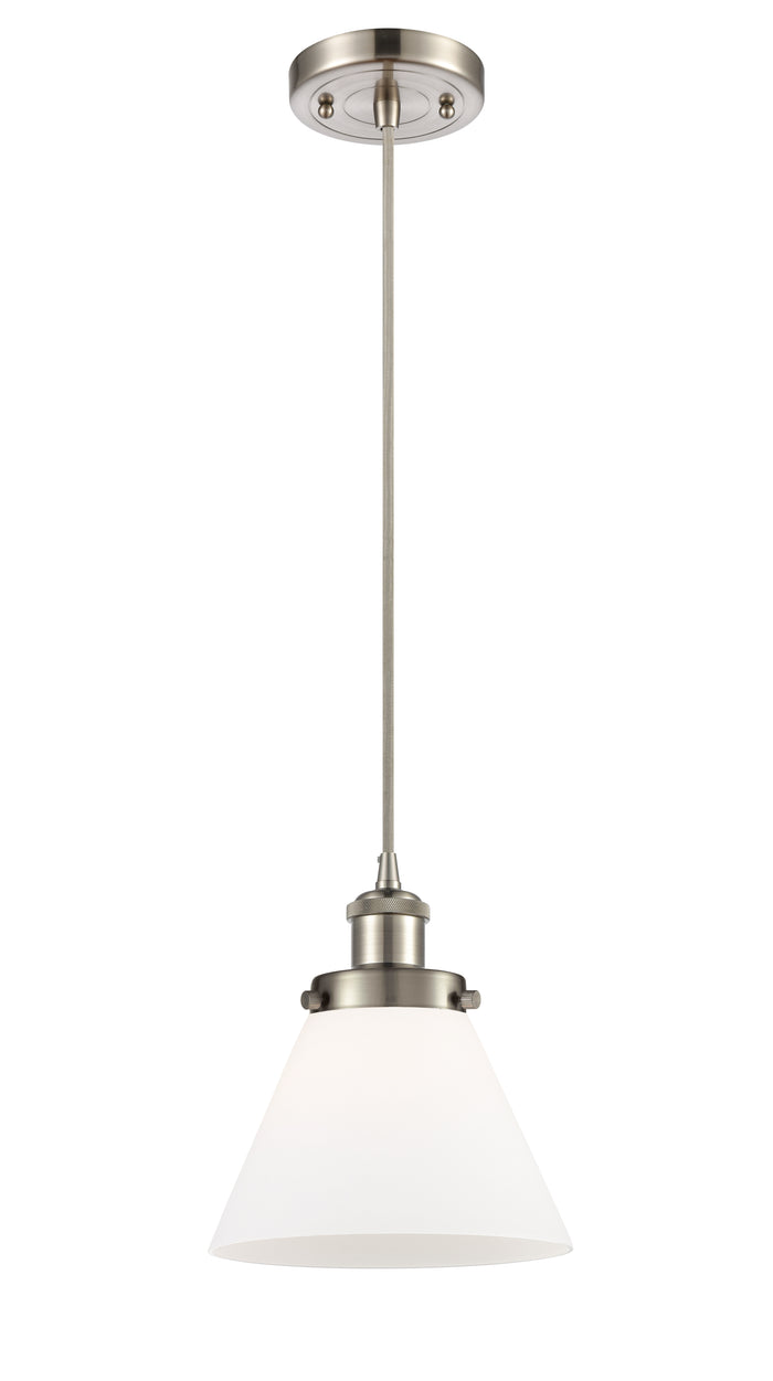 Brushed Satin Nickel / Matte White