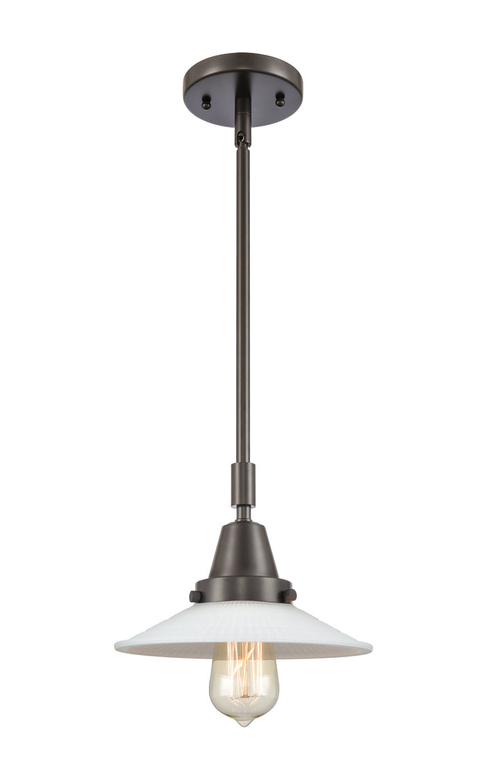 Oil Rubbed Bronze / Matte White Halophane