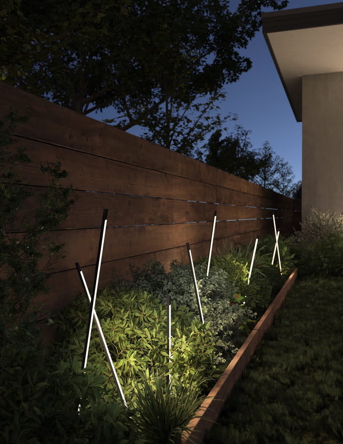 Dorian 18-in Aluminum Outdoor Path Light